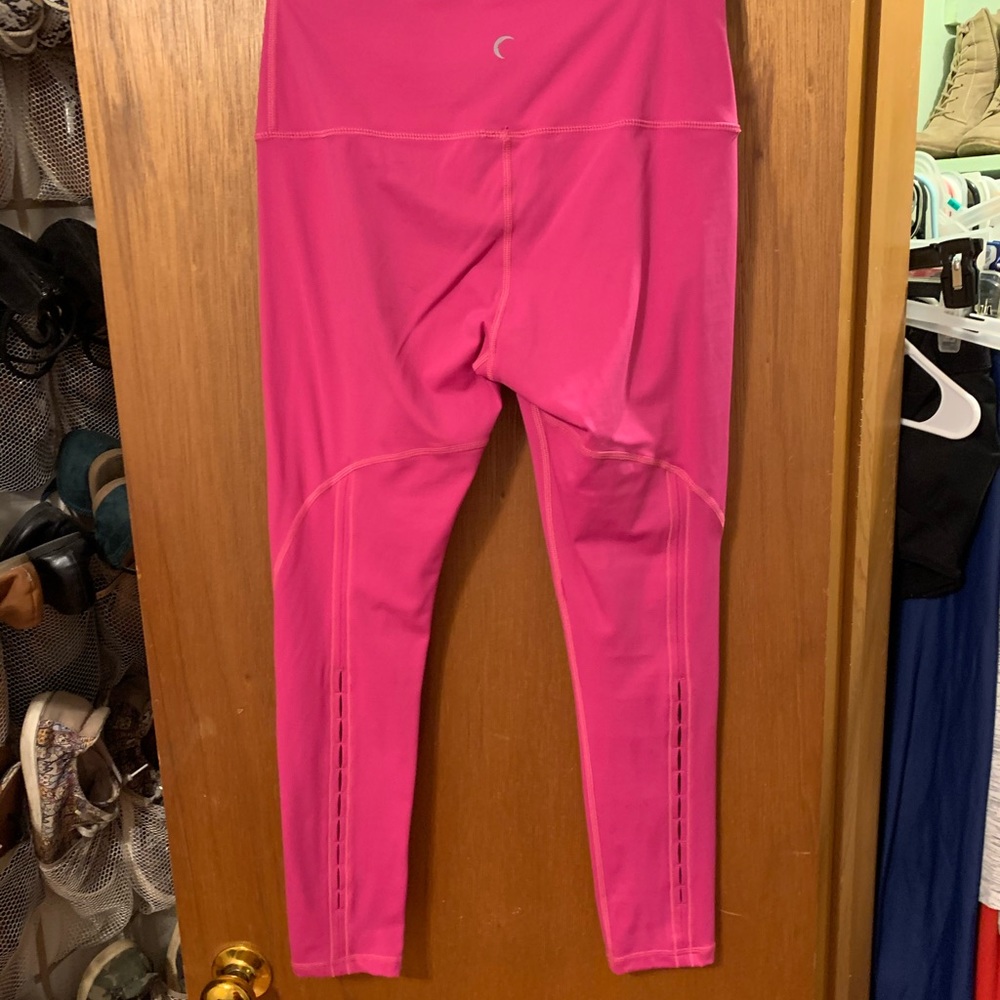 Fuschia Brilliant Hi-Rise 24” Legging